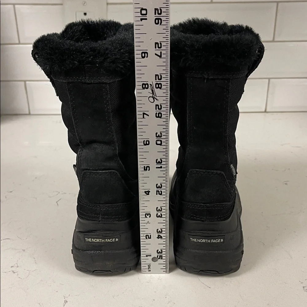 The North Face Kids' Shellista Lace Waterproof Black Fur-Lined Boots Size 11